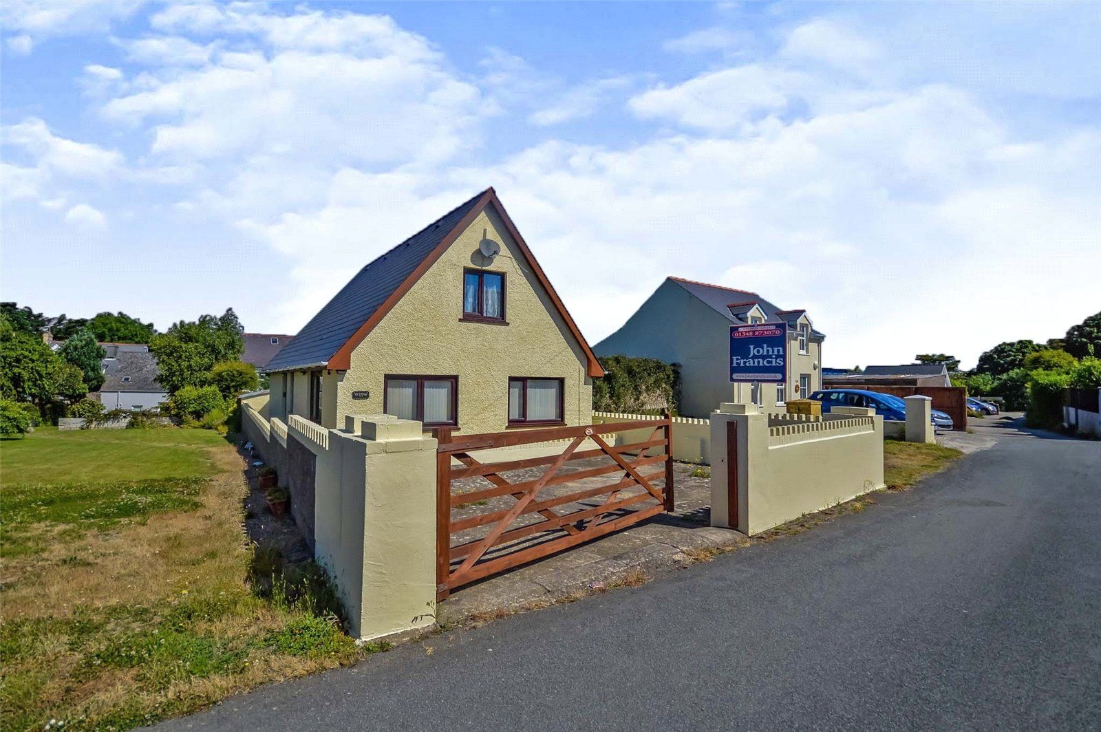 3 bed detached house for sale in Feidr Gongol, Fishguard SA65 Zoopla