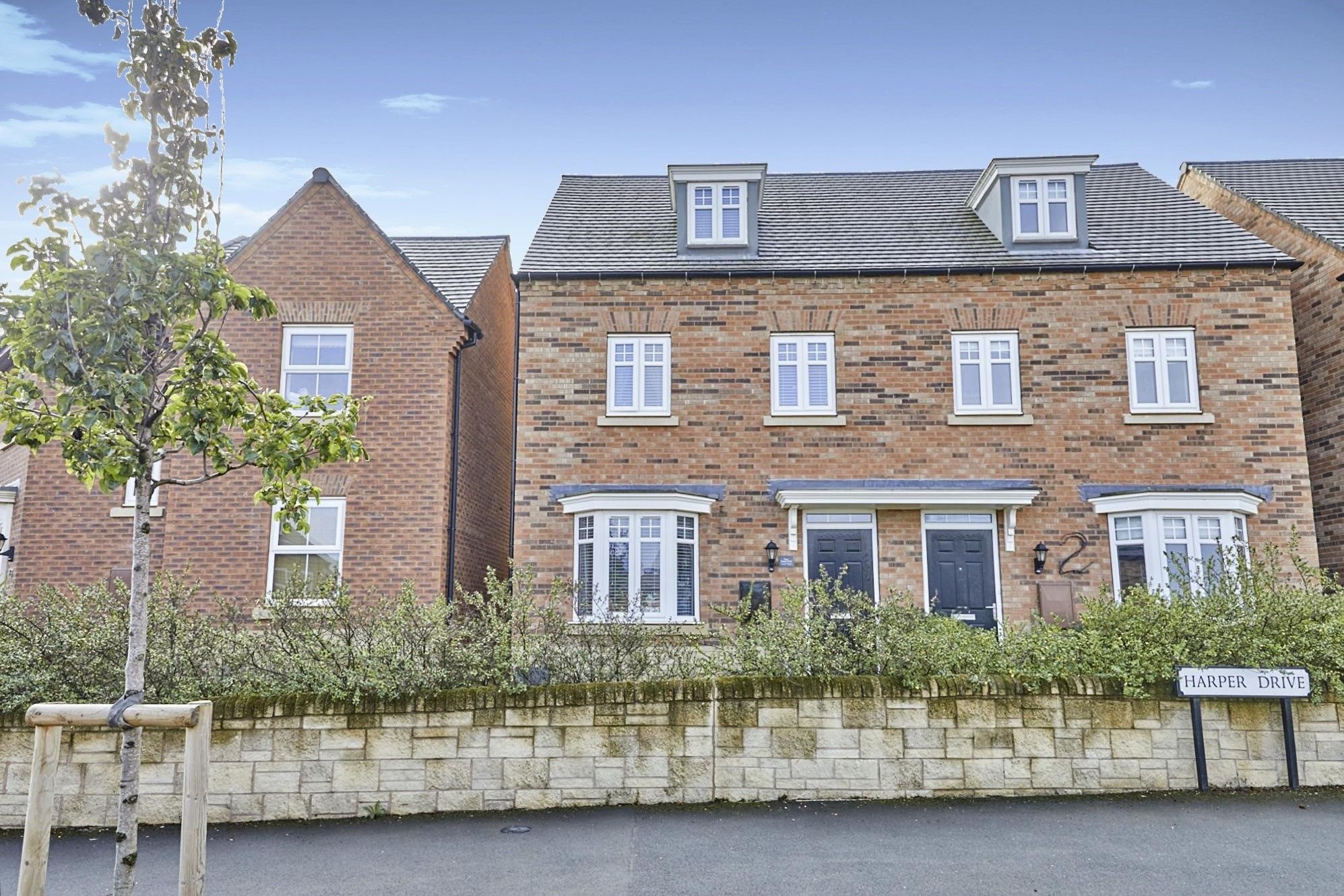 3 bed town house for sale in Harper Drive, Mickleover, Derby DE3 Zoopla