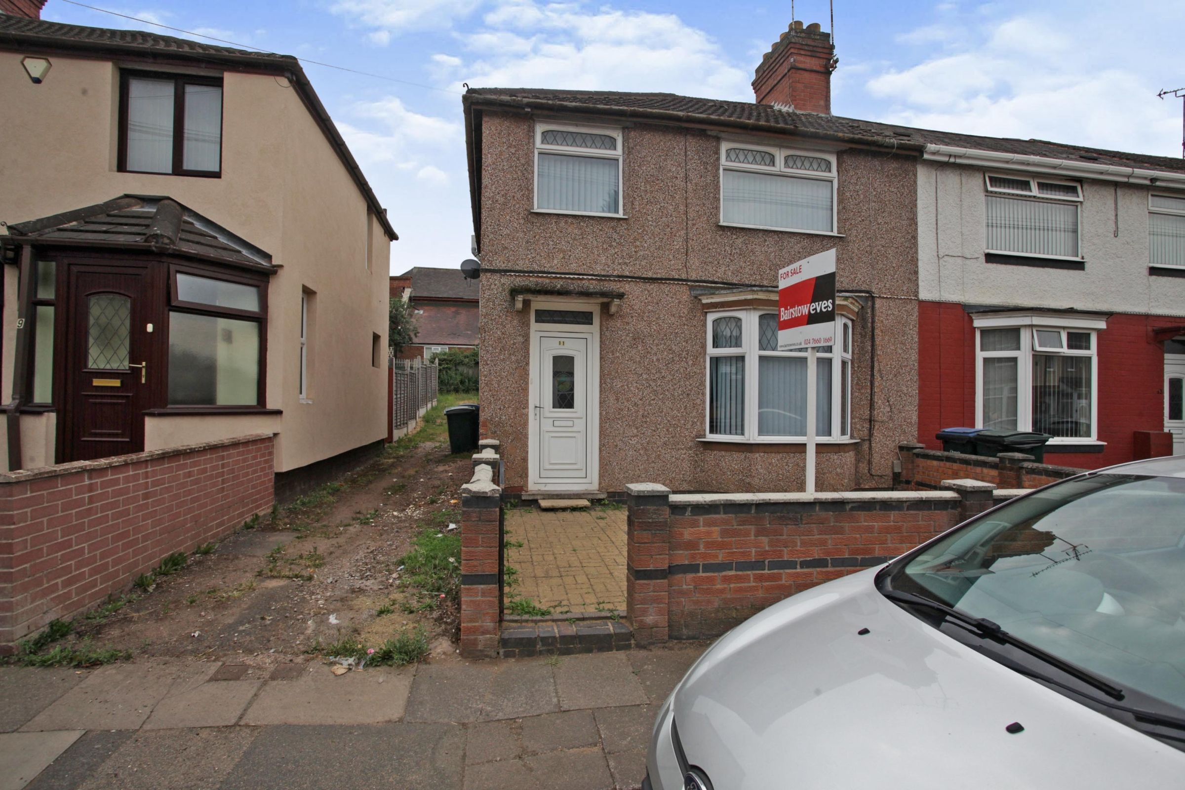 4 bed end terrace house for sale in Holborn Avenue, Holbrooks, Coventry