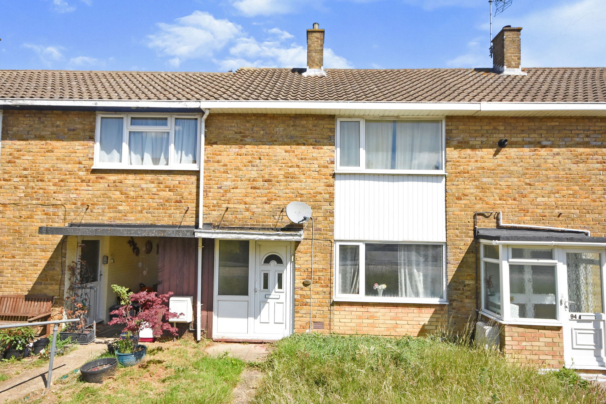 2 bed terraced house for sale in Rantree Fold, Basildon, Essex SS16