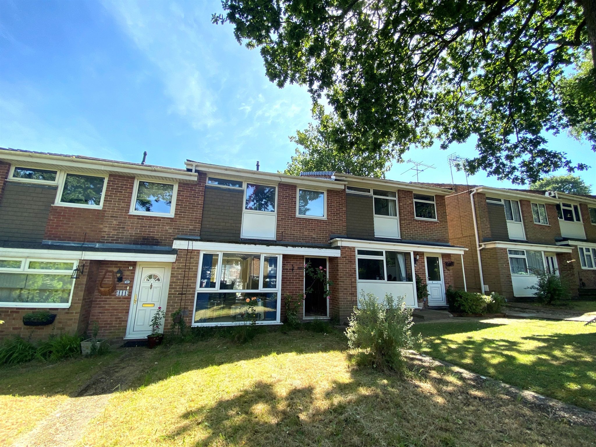 3 bed semidetached house for sale in Oakwood Drive, Southampton SO16