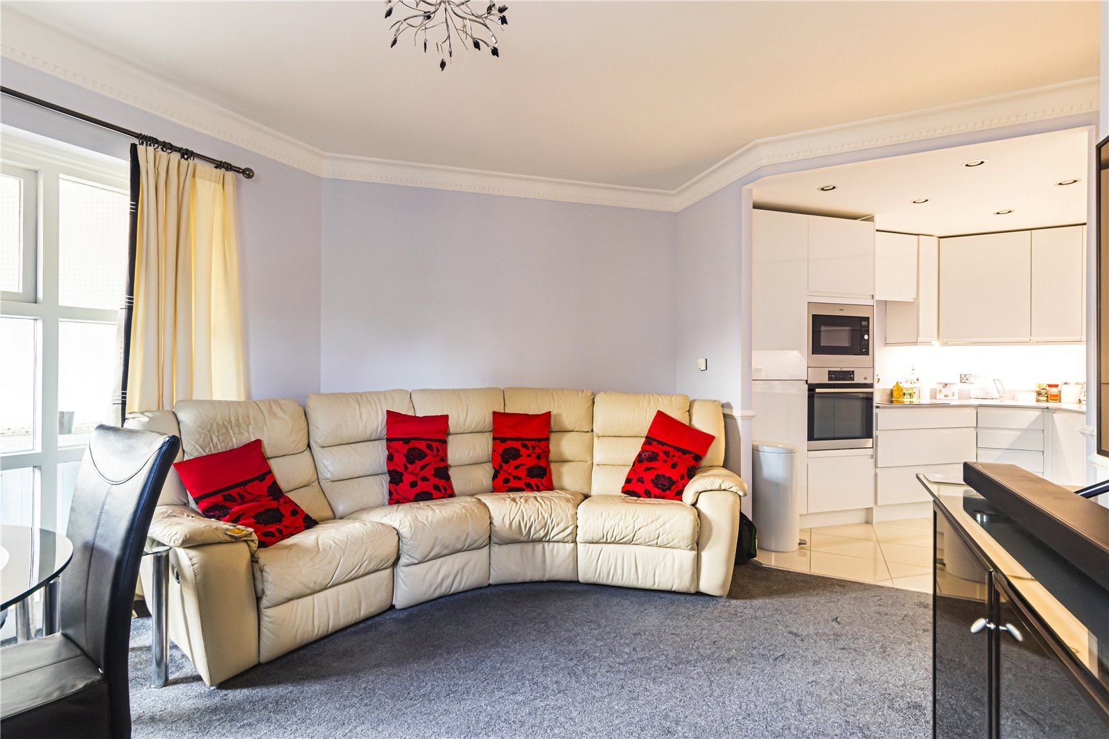 2 bed flat for sale in Evans Wharf, Apsley Lock, Hemel Hempstead