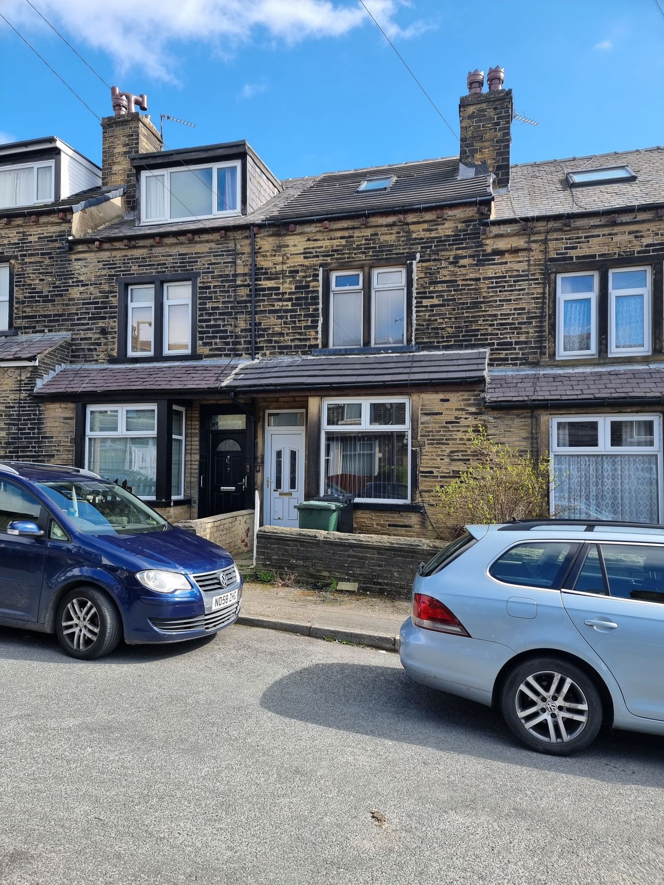 Lordsfield Place Bradford West Yorkshire BD4  