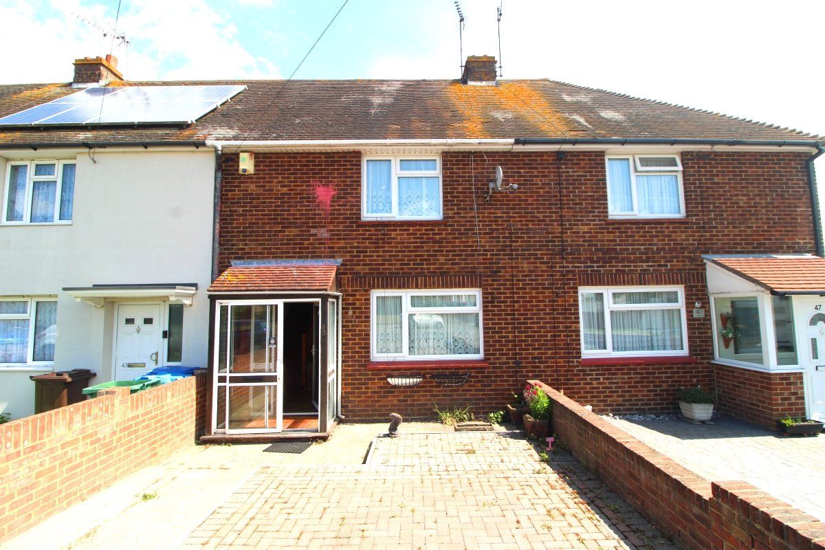 2 bed terraced house for sale in Manor Road, Queenborough ME11 Zoopla