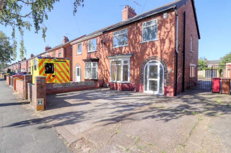 3 bed semidetached house for sale in Buckingham Avenue, Scunthorpe