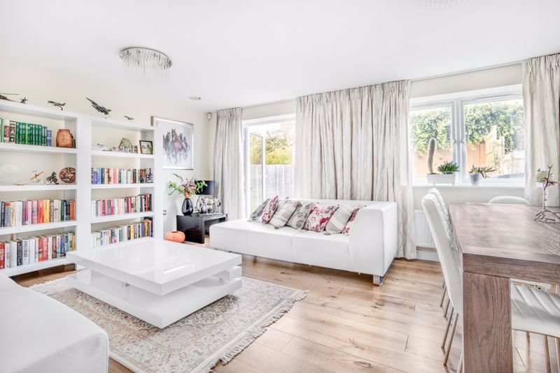 Meadowview Road, Raynes Park SW20