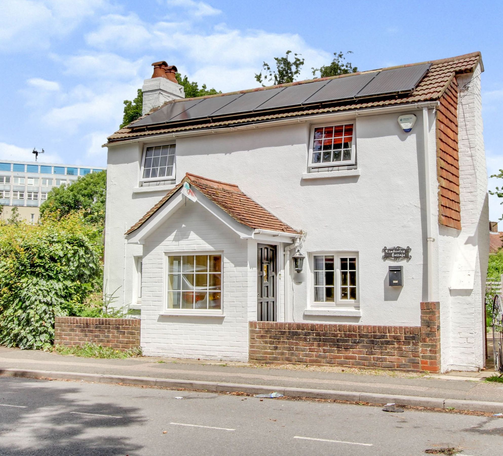 2 bed detached house for sale in Ifield Road, Crawley RH11 Zoopla