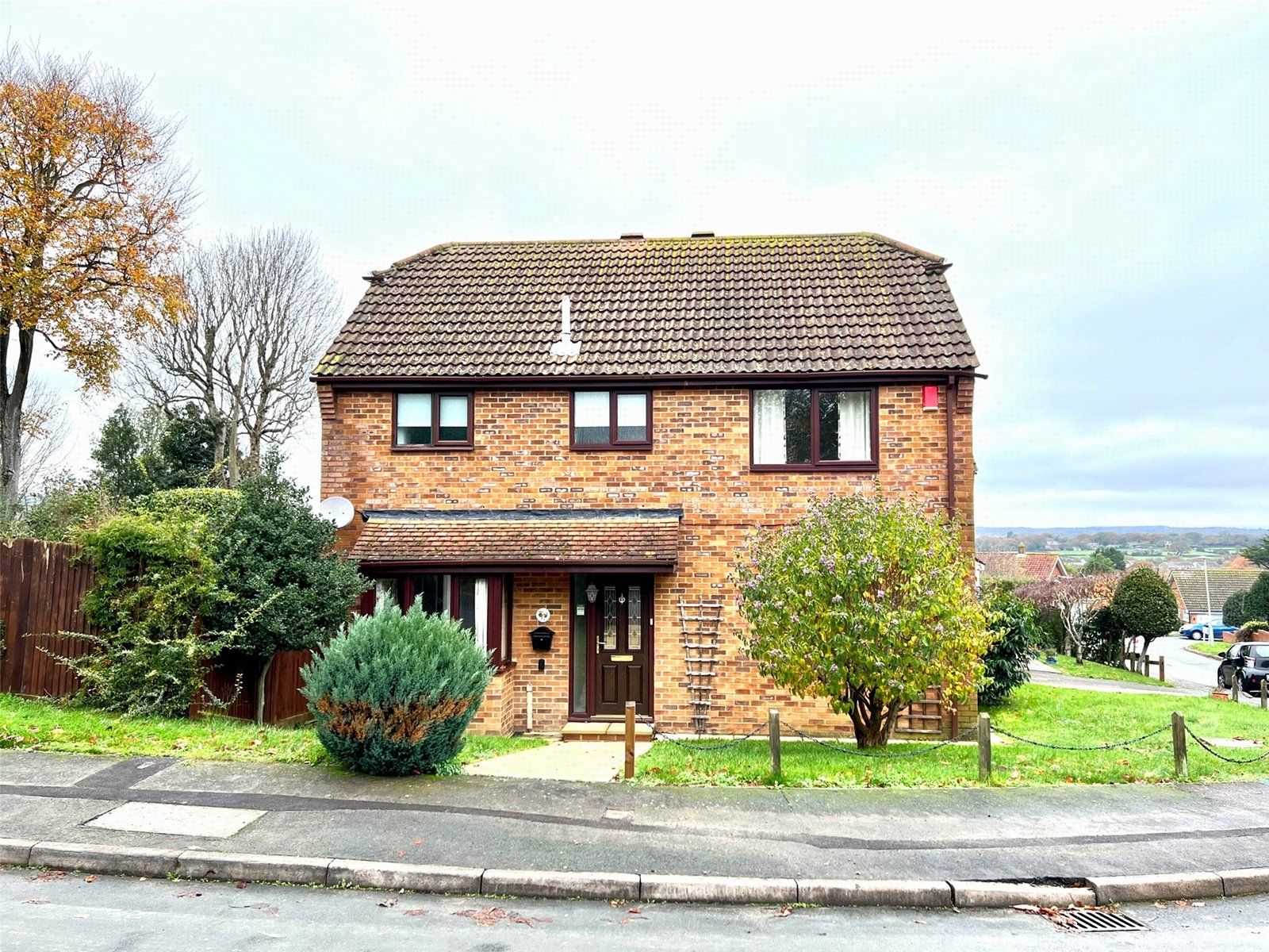3 bed detached house for sale in The Cloisters, Willingdon, Eastbourne, East Sussex BN22 Zoopla
