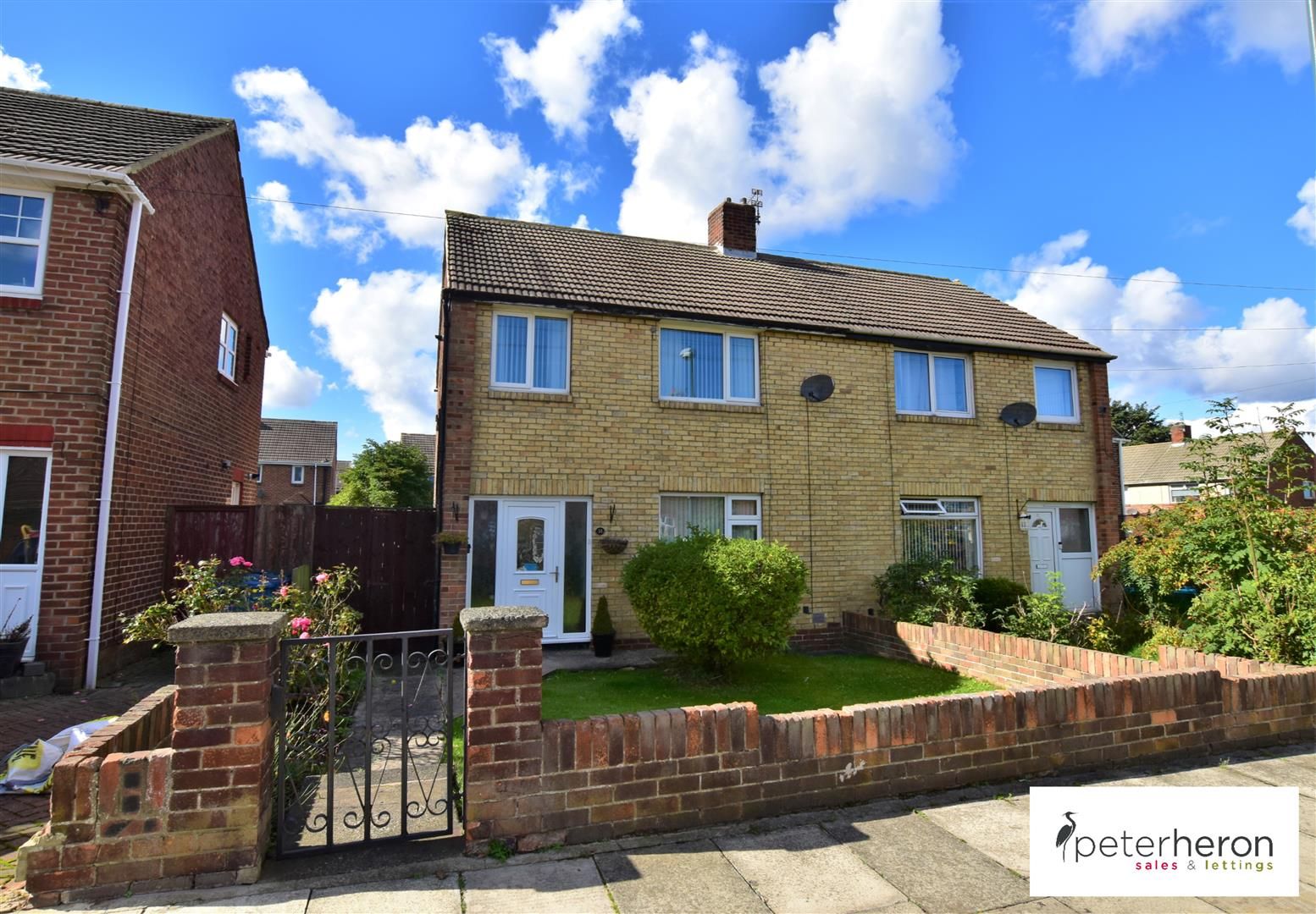 3 bed semidetached house for sale in Parry Drive, Whitburn, Sunderland SR6 Zoopla