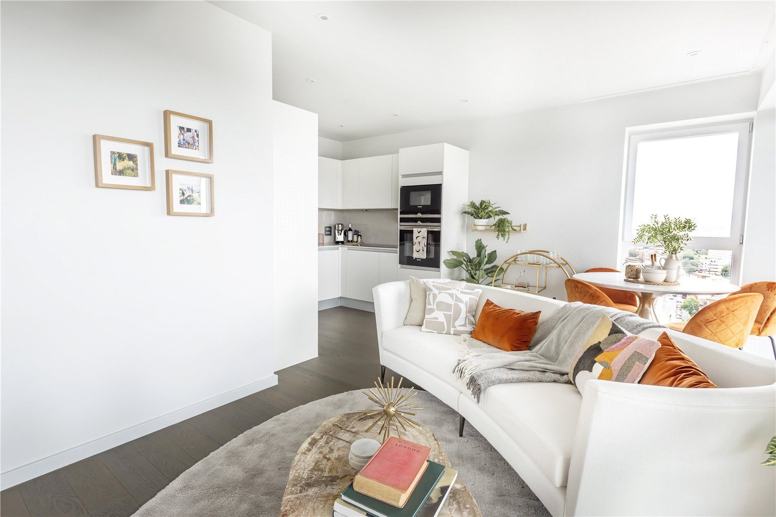 Xy Apartments, 9A York Way, London NW1  