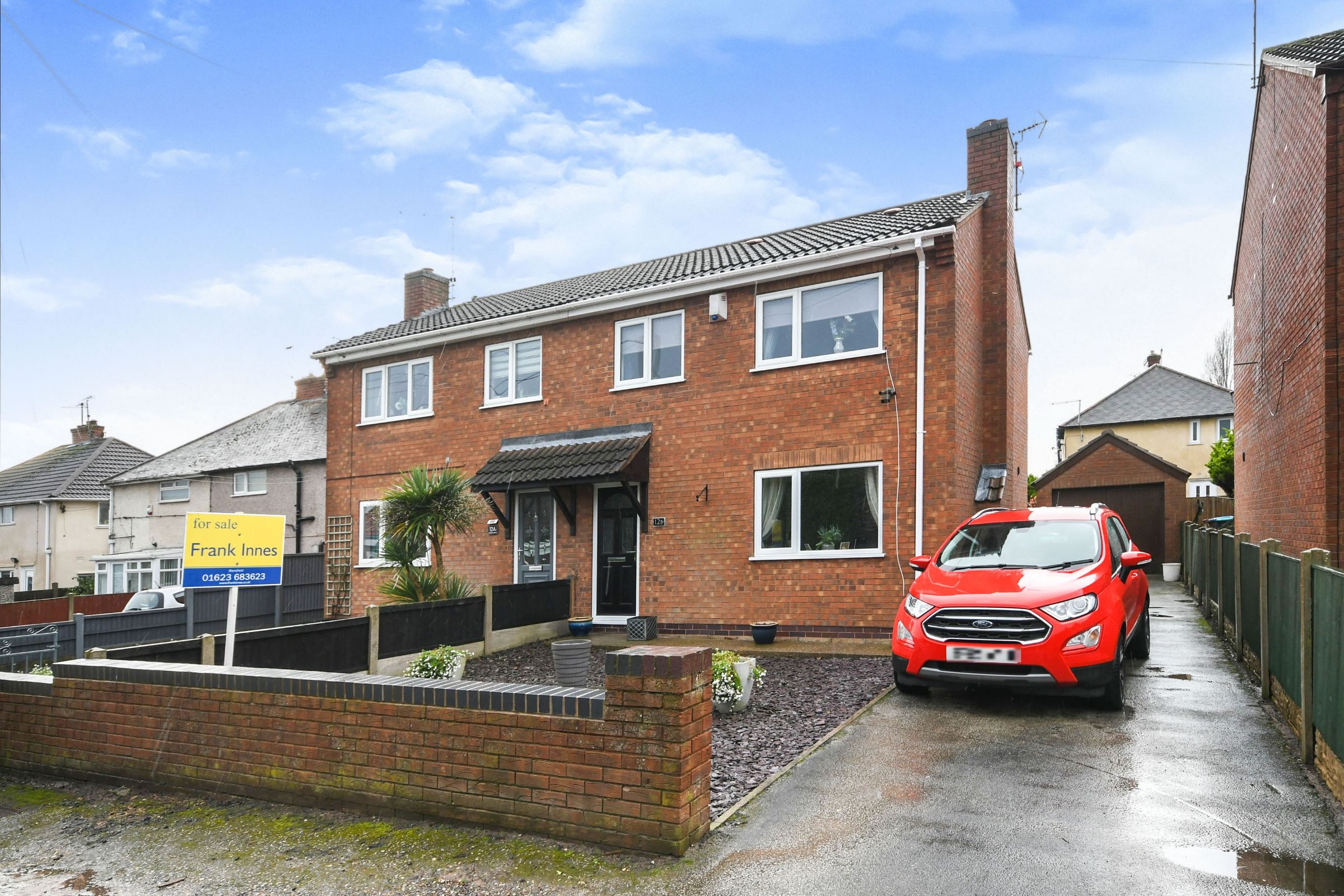 3 bed semidetached house for sale in Langwell Drive, Forest Town