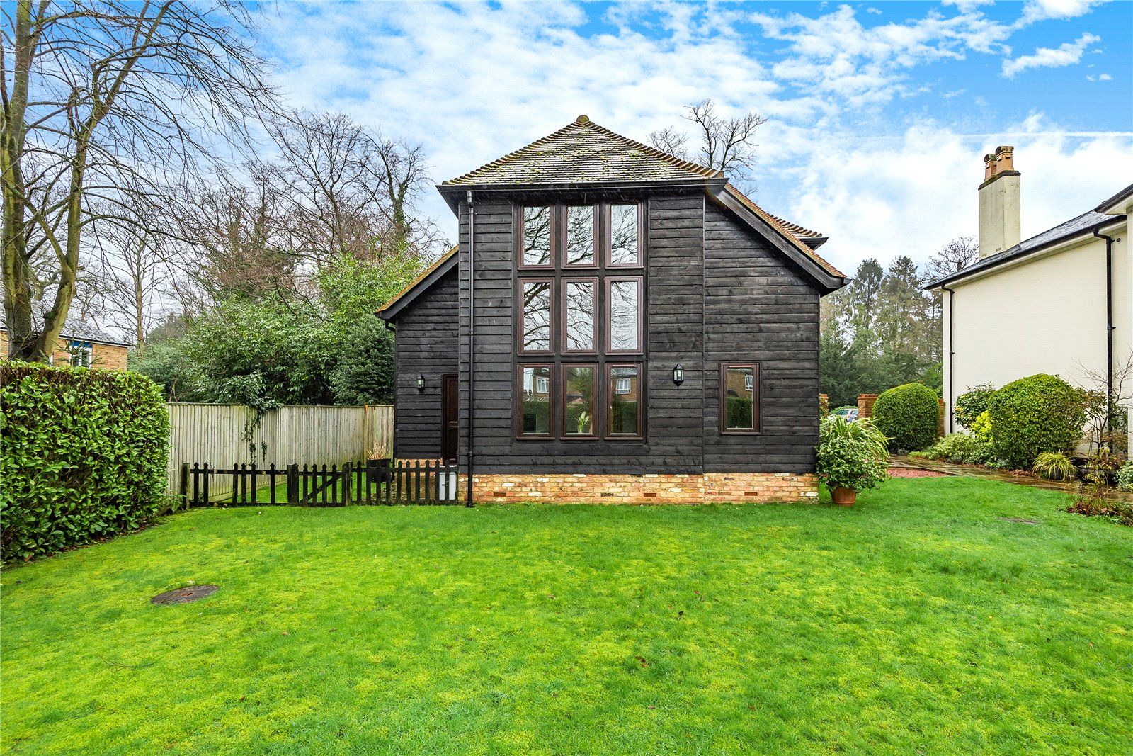 2 bed semidetached house for sale in The Lodge, Rickmansworth Road
