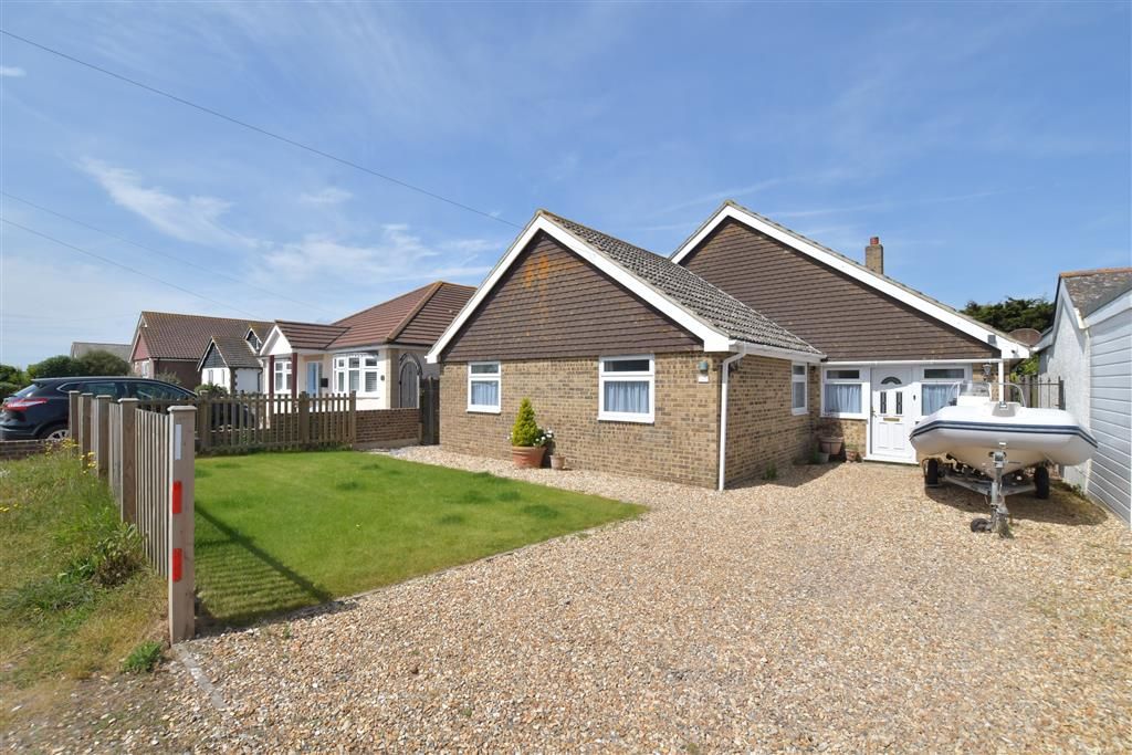 3 bed detached bungalow for sale in Harbour Road, Bognor Regis, West