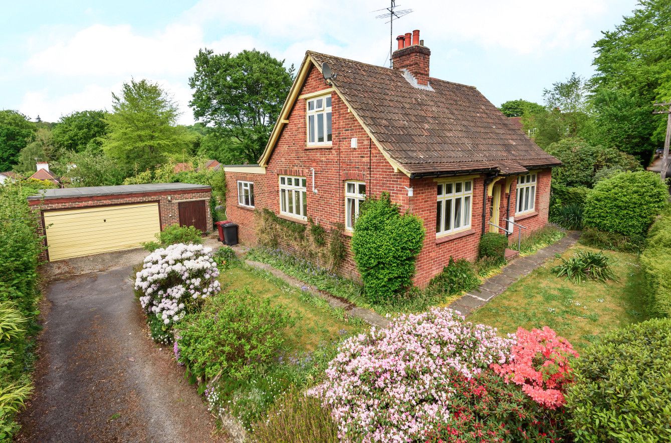 4 bed detached house for sale in Linchmere Road, Haslemere GU27 Zoopla
