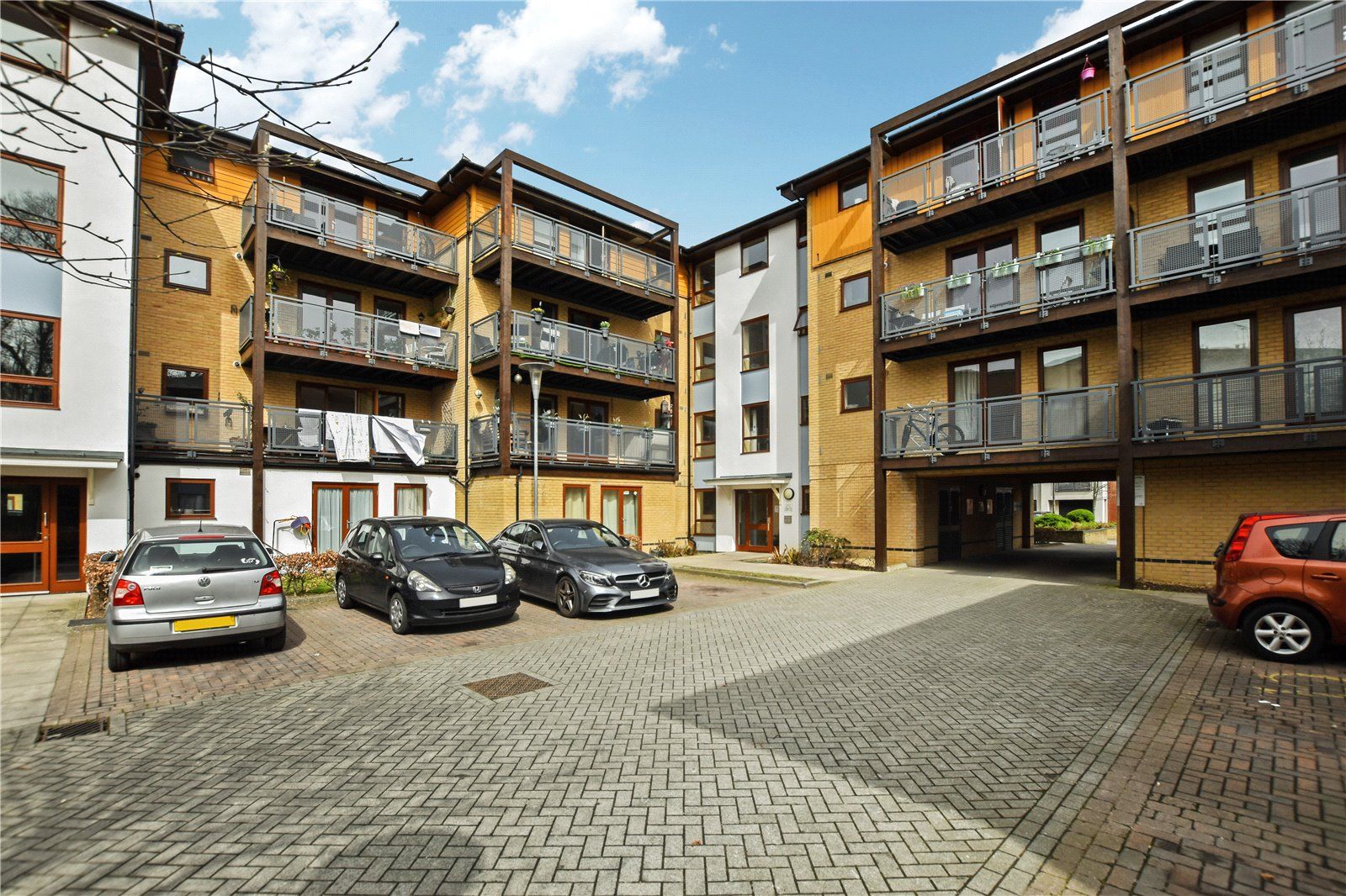 Alderson Court, 1 Goodman Crescent, Croydon CR0  