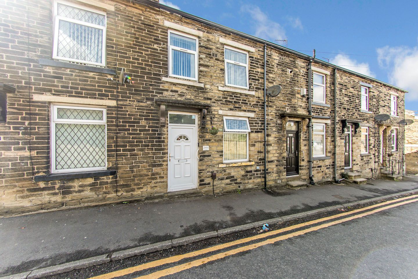1 bed terraced house for sale in Idle Road, Five Lane Ends, Bradford