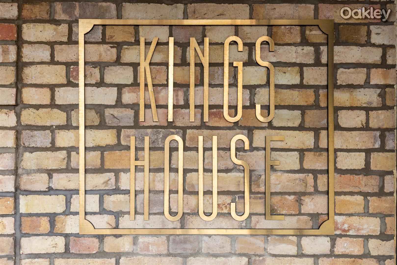 New home, 2 bed flat for sale in Kings House, Grand Avenue, Hove BN3