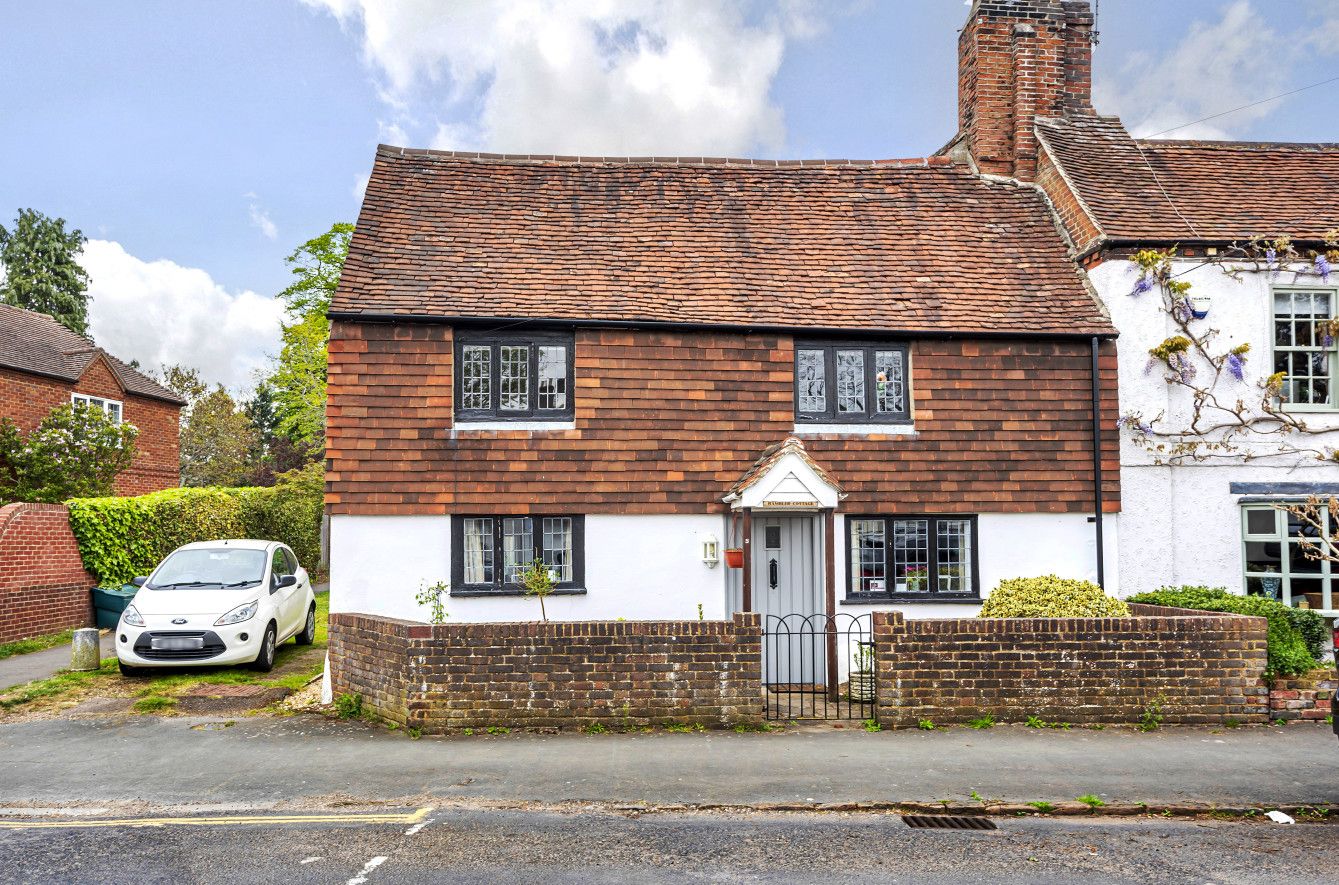 3 bed semidetached house for sale in Ripley, Woking, Surrey GU23 Zoopla