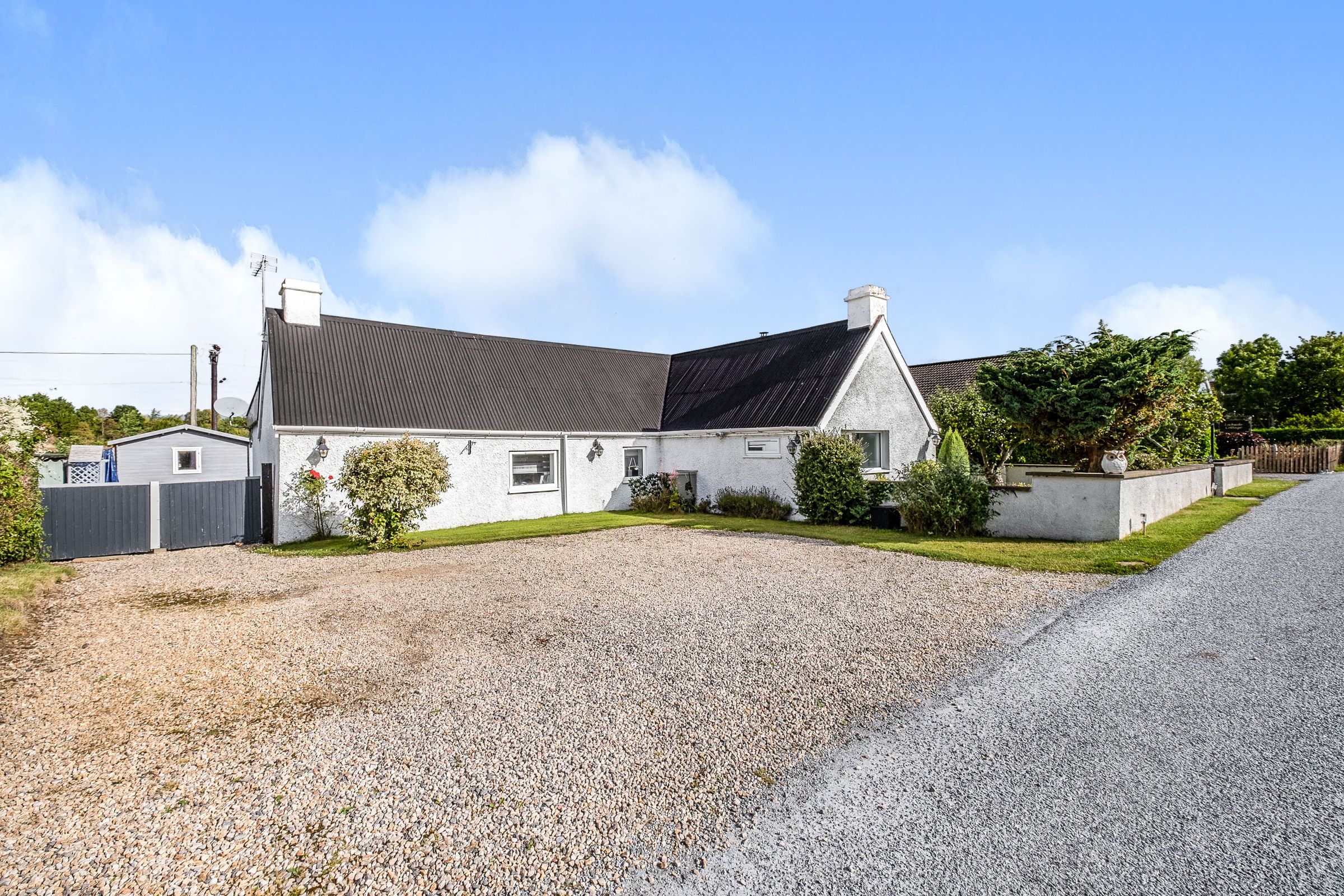 4 bed cottage for sale in Loch Flemington, Inverness IV2 Zoopla