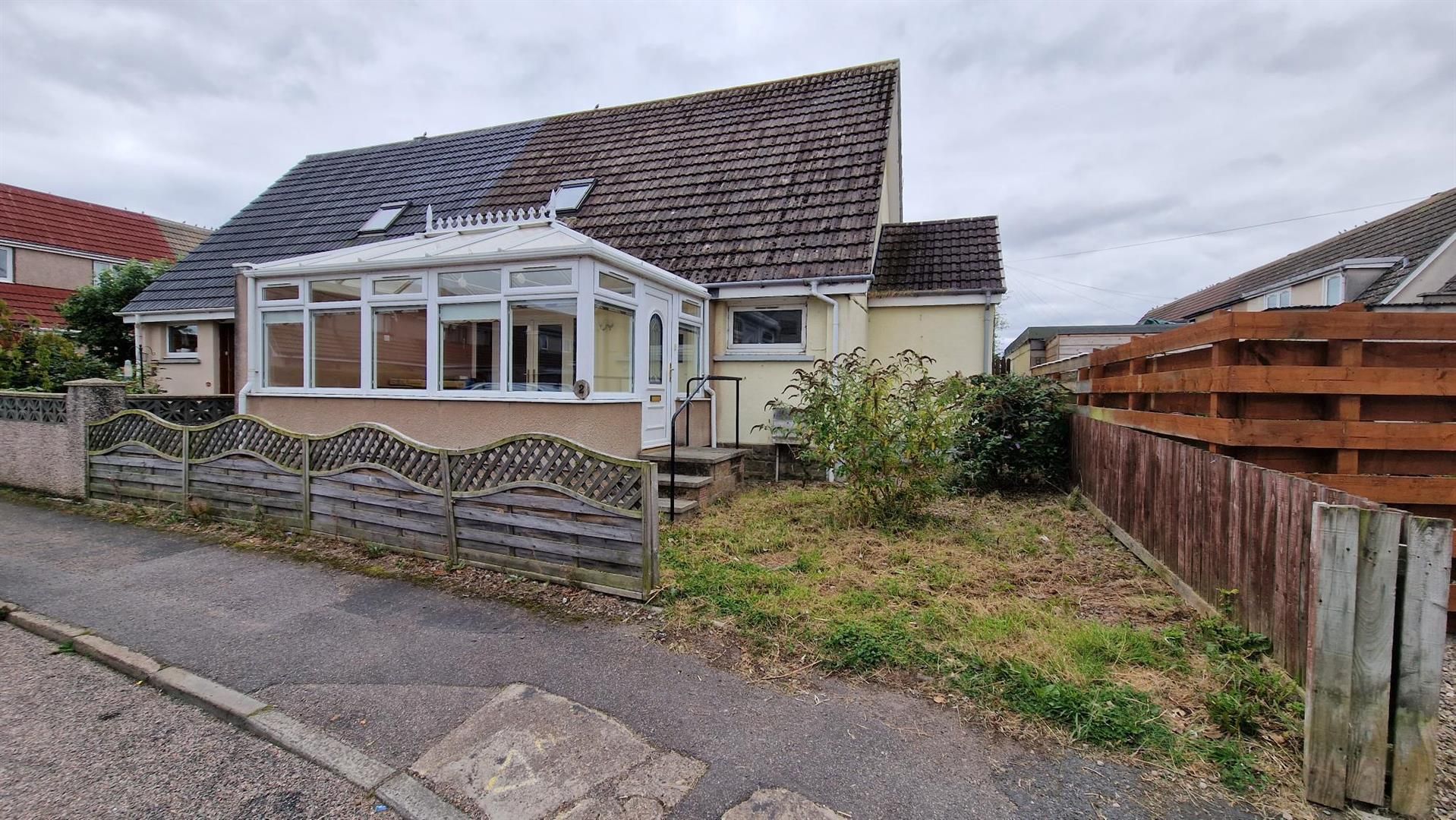 3 bed semidetached house for sale in Glebe Road, Mosstodloch