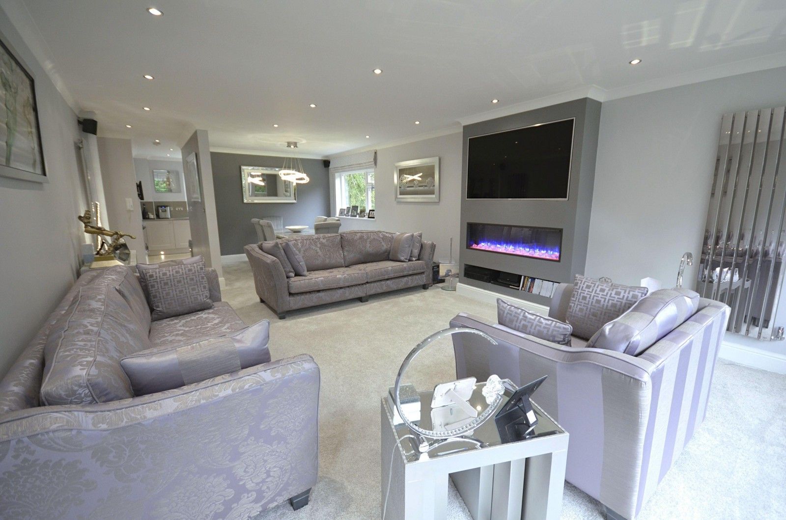 Bradgate Road, Altrincham WA14  