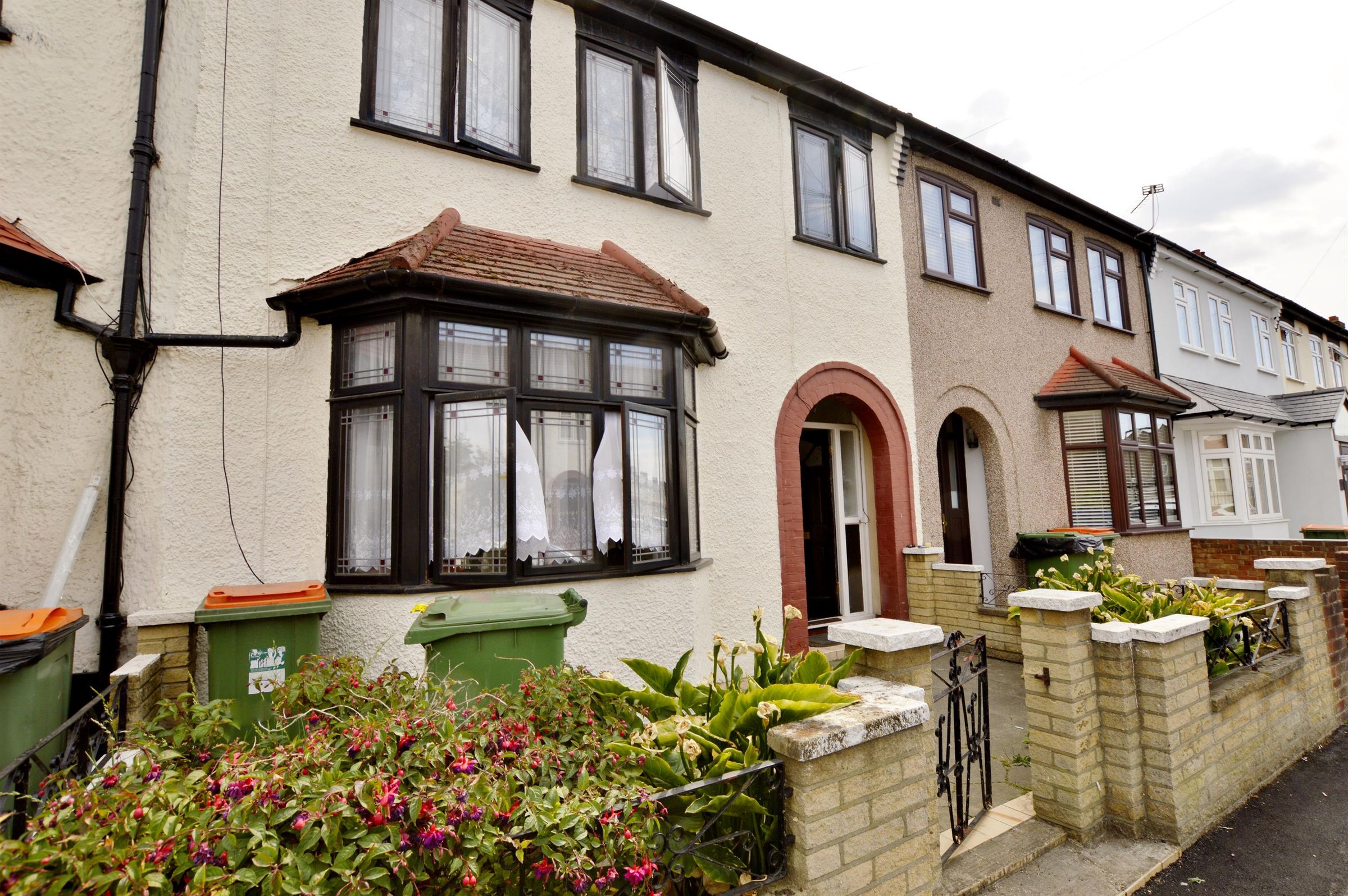 3 bed terraced house for sale in Roman Road, East Ham, London E6 Zoopla