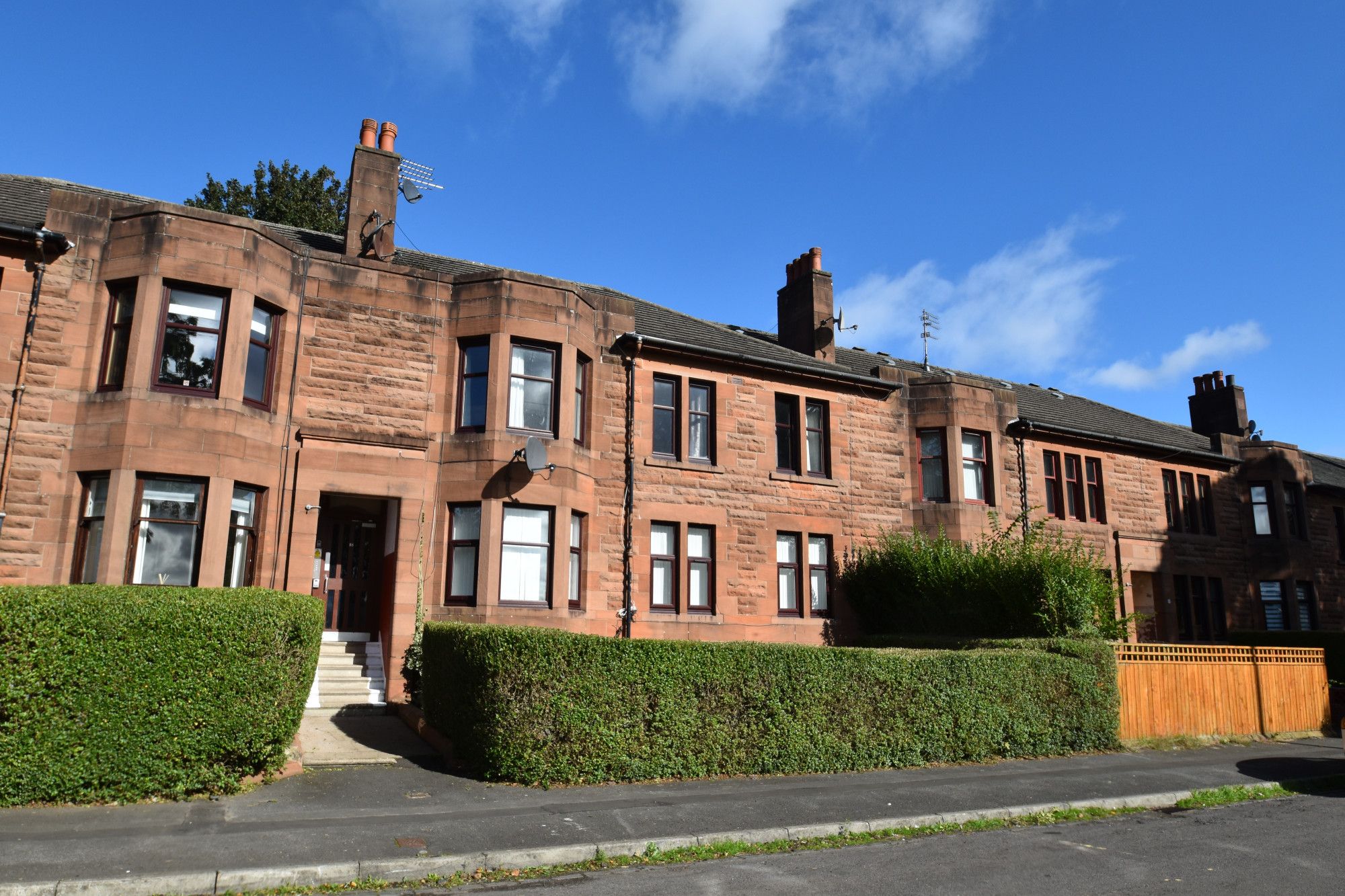 3 bed flat for sale in Flat 0/2 Carnock Road, Old Pollok G53 Zoopla