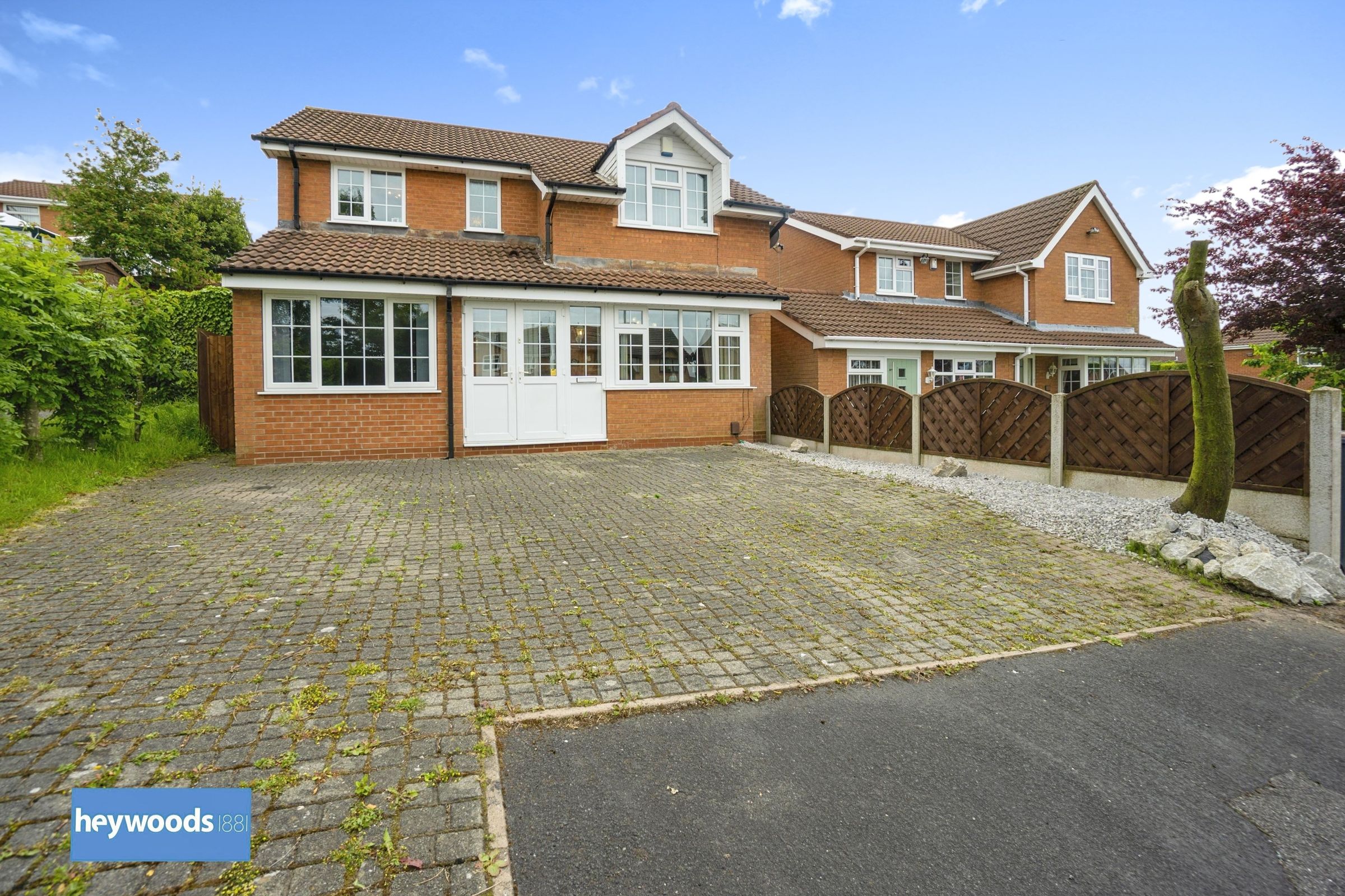 4 bed detached house for sale in Barbridge Road, Waterhayes, Newcastle