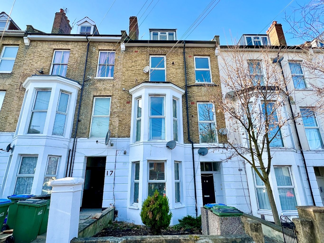 2 bed flat for sale in Vicarage Park, Plumstead London SE18 Zoopla