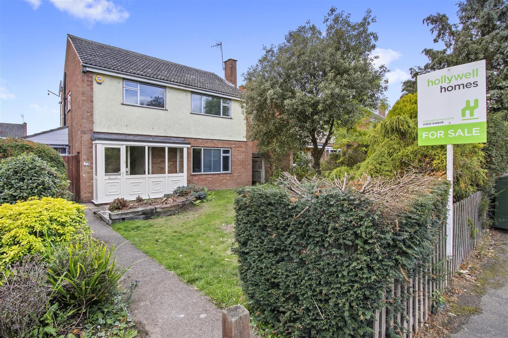 4 bed detached house for sale in Hallow Road, Worcester WR2 Zoopla