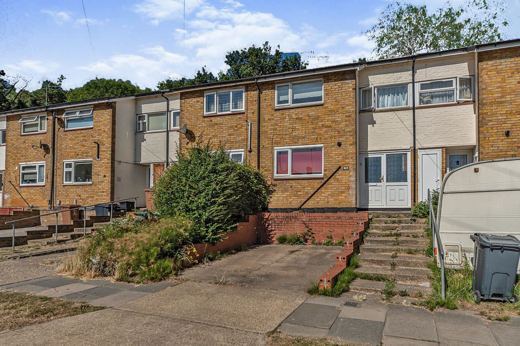 2 bed end terrace house for sale in Shephall Way, Stevenage SG2 - Zoopla