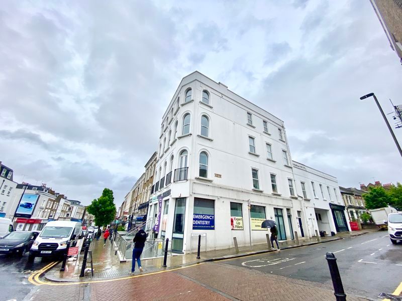 1 bed flat to rent in Lavender Hill, Battersea, Clapham Junction SW11