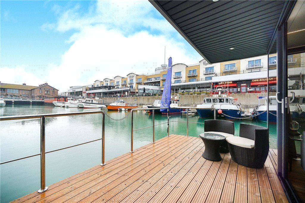 New home, 2 bed flat for sale in North Harbour, Sovereign Harbour