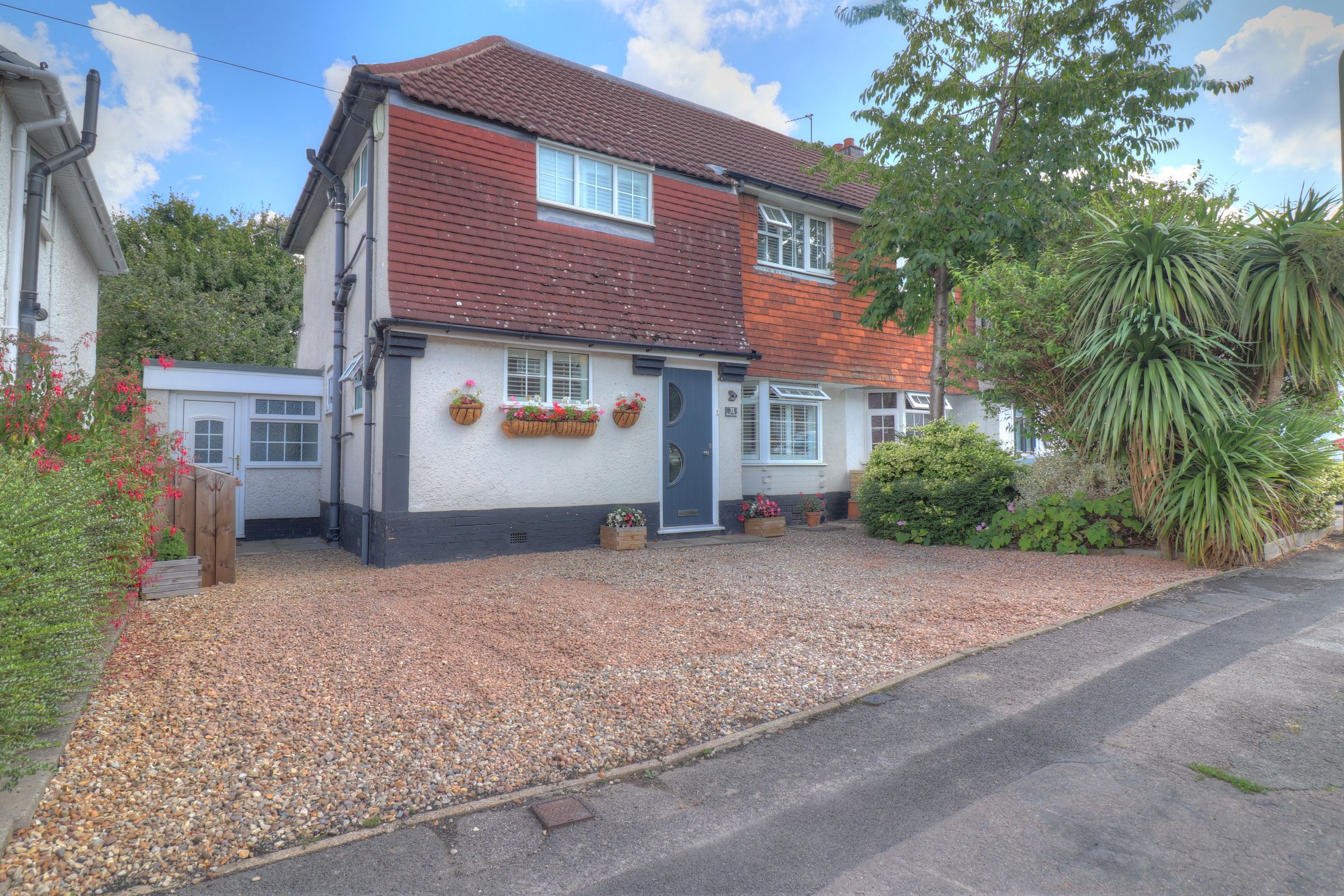4 bed semidetached house for sale in Fielding Road, Birstall