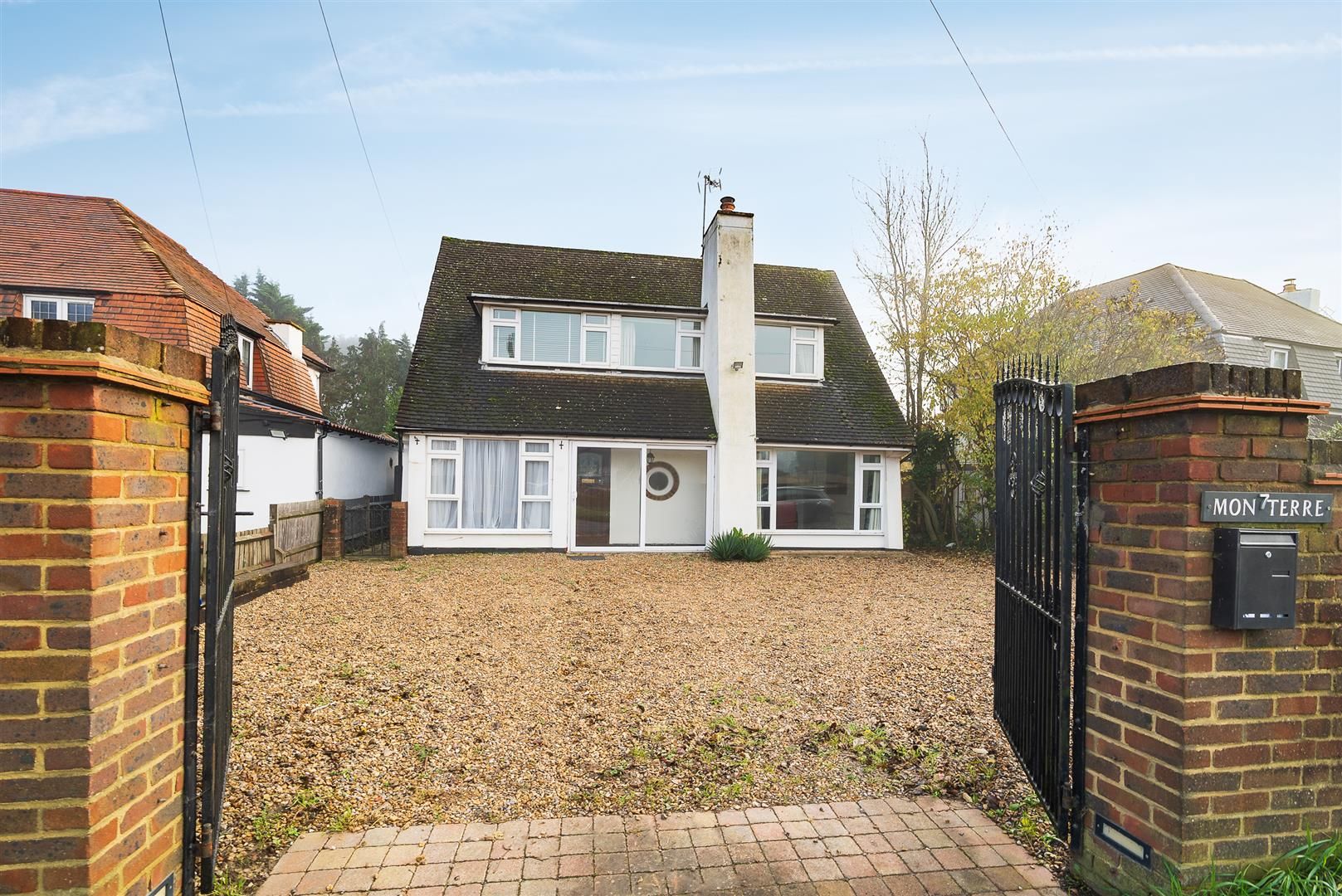 3 bed detached house to rent in Thorney Lane North, Iver SL0 Zoopla