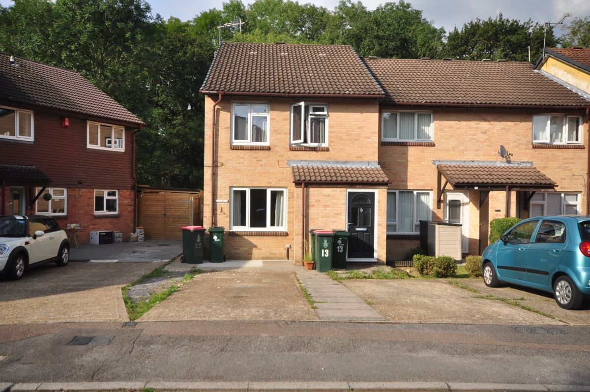 1 bed to rent in Troon Close, Ifield, Crawley RH11 Zoopla