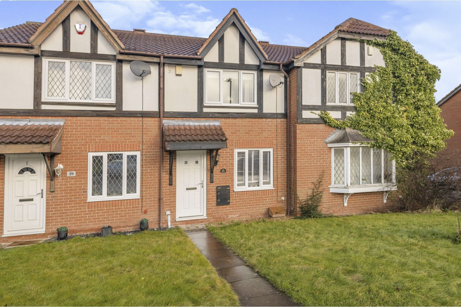 2 bed town house for sale in Pinders Green Walk, Leeds LS26 Zoopla