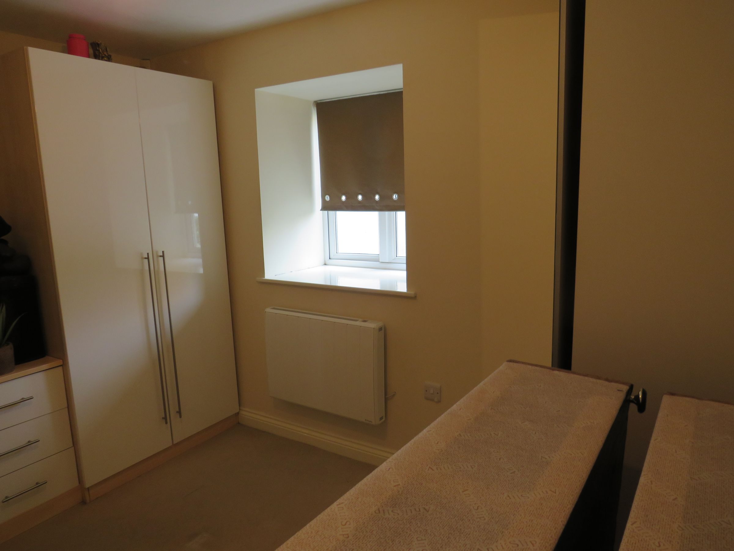 1 bed flat for sale in Bryntirion, Llanelli SA15 Zoopla