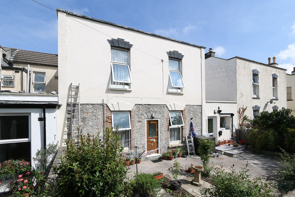 2 bed flat for sale in Park Villas, WestonSuperMare BS23 Zoopla