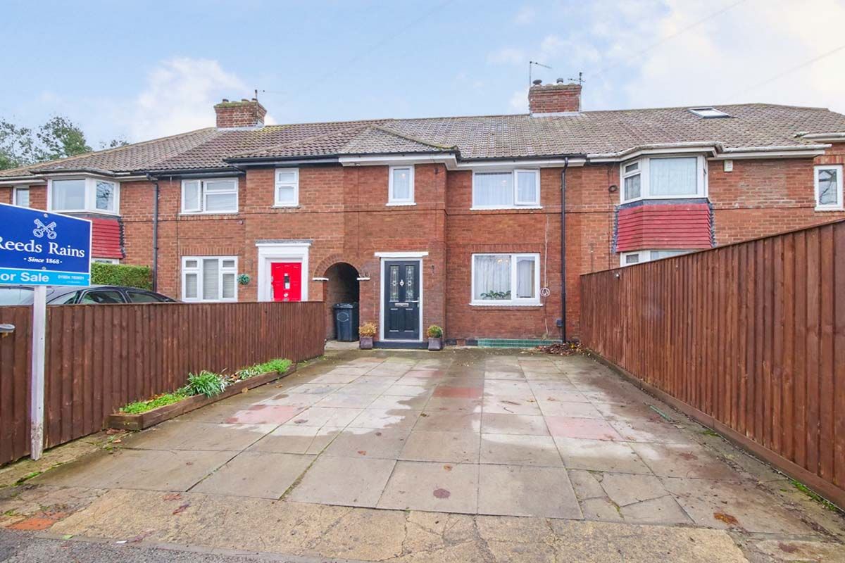 2 bed terraced house for sale in Tudor Road, York YO24 Zoopla
