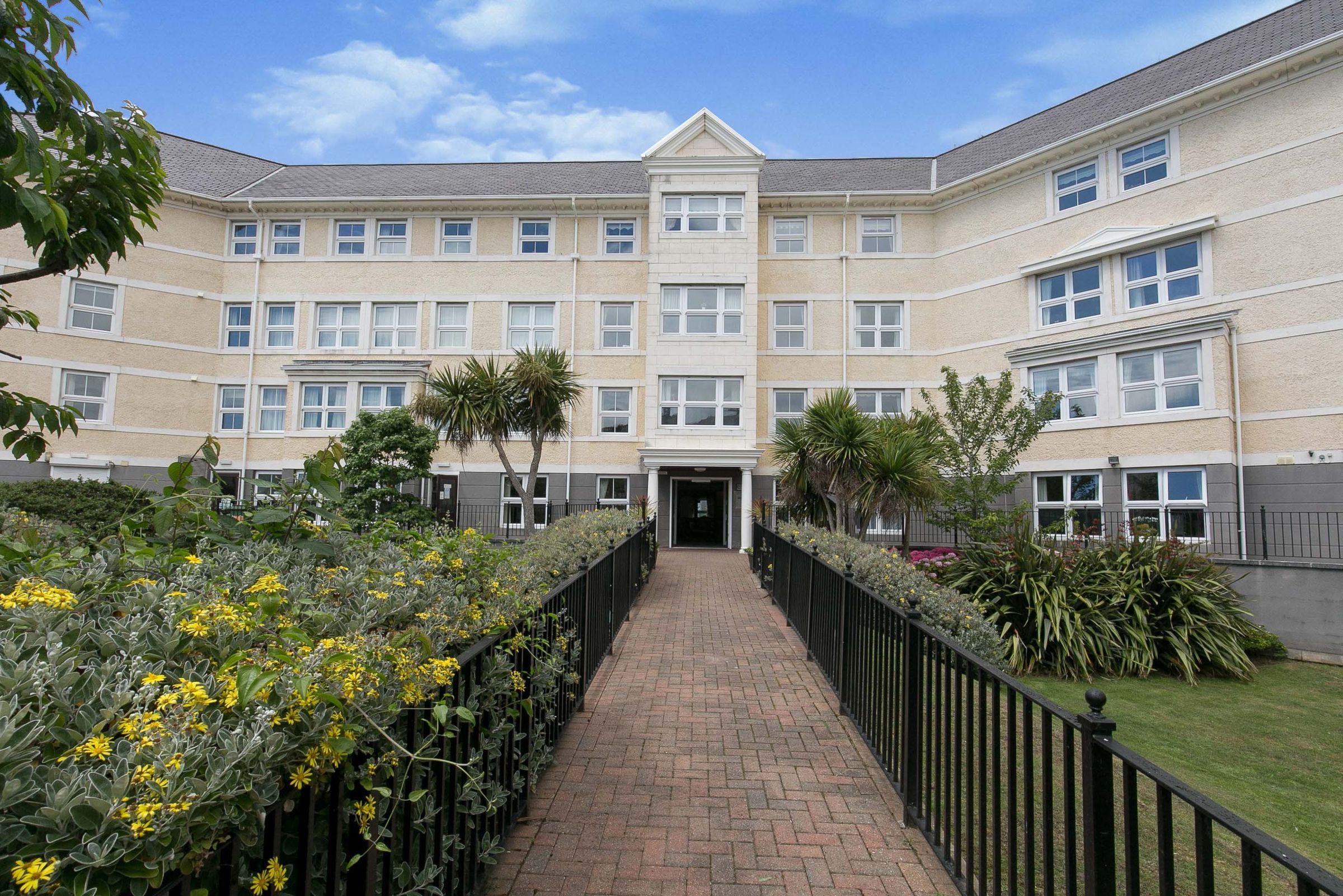 2 bed flat for sale in Cwrt Sant Tudno, Clarence Road, Llandudno, Conwy LL30 Zoopla