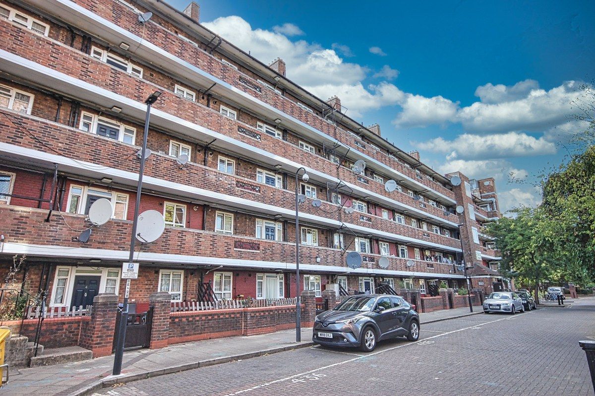 2 bed flat for sale in White City Estate, London W12 Zoopla