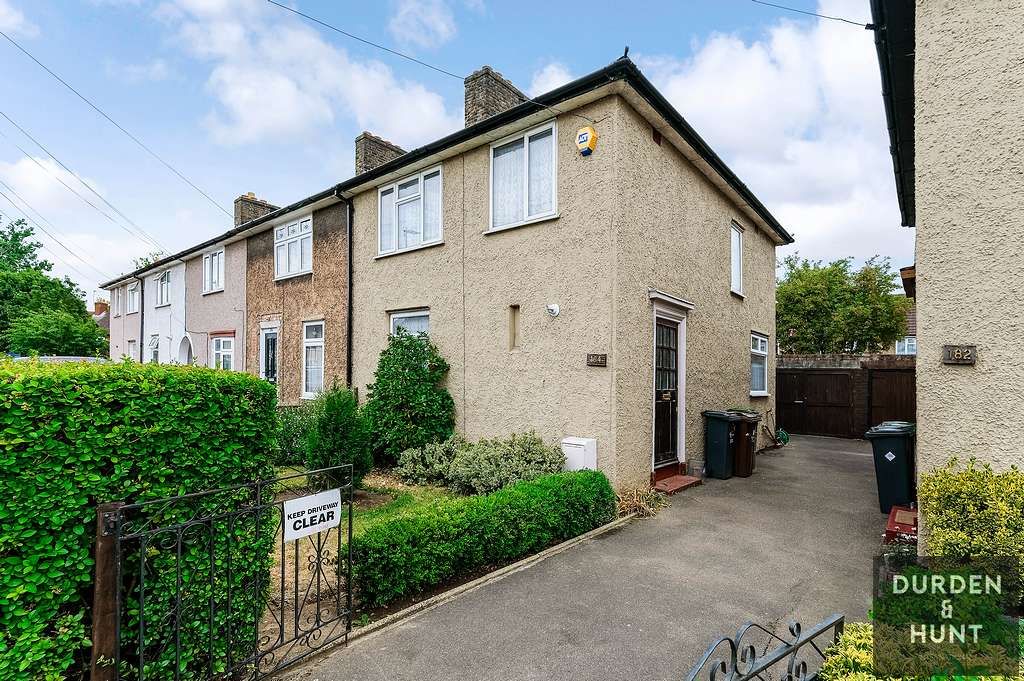 3 bed end terrace house for sale in Ilchester Road, Dagenham RM8 Zoopla