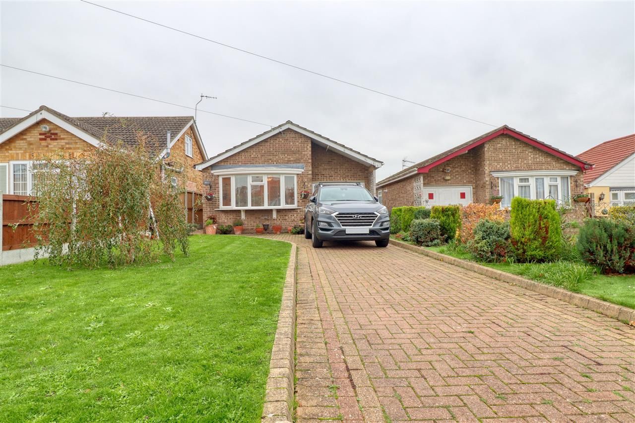 3 bed bungalow for sale in Gorse Lane, ClactonOnSea CO15 Zoopla