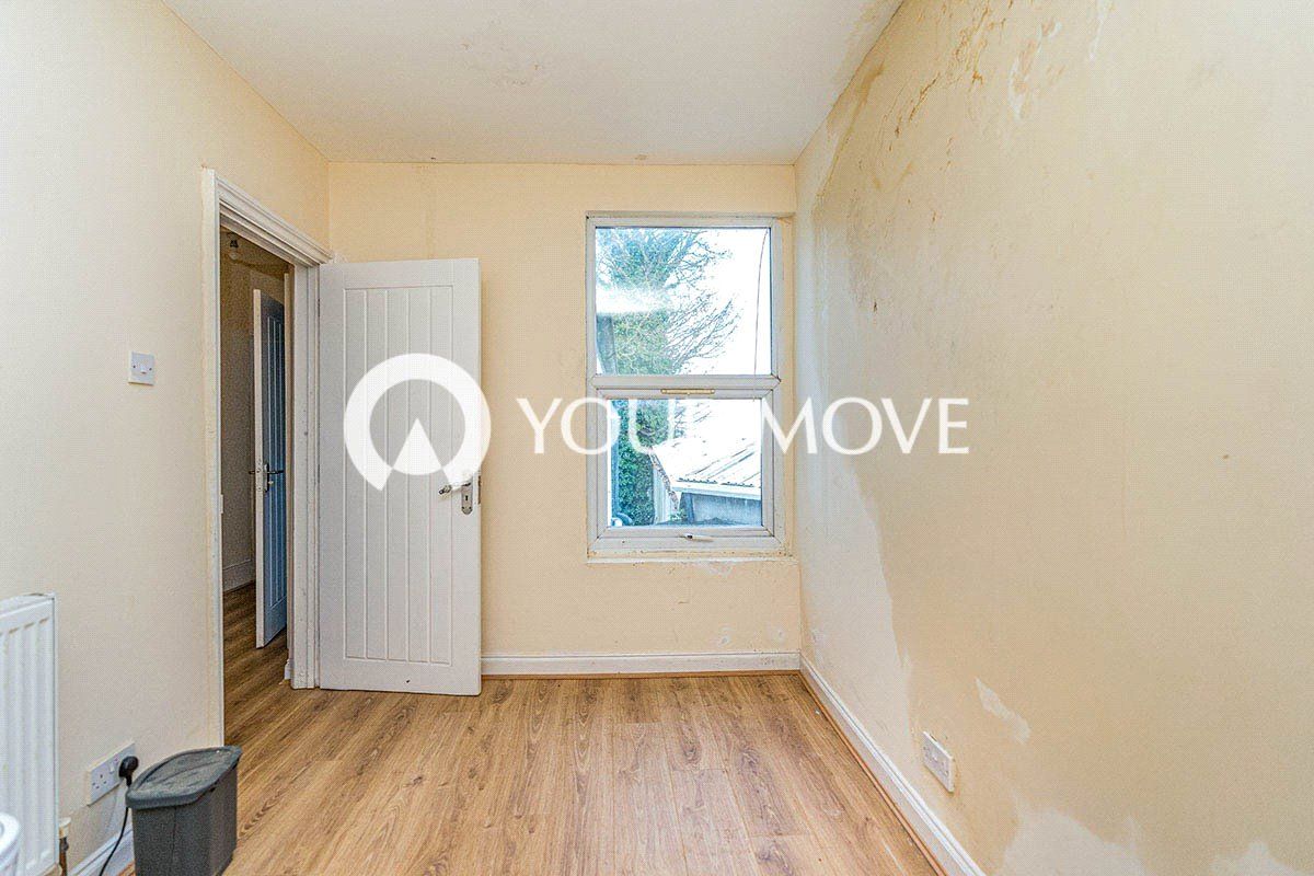 3 bed terraced house to rent in Canterbury Street, Gillingham, Kent ME7