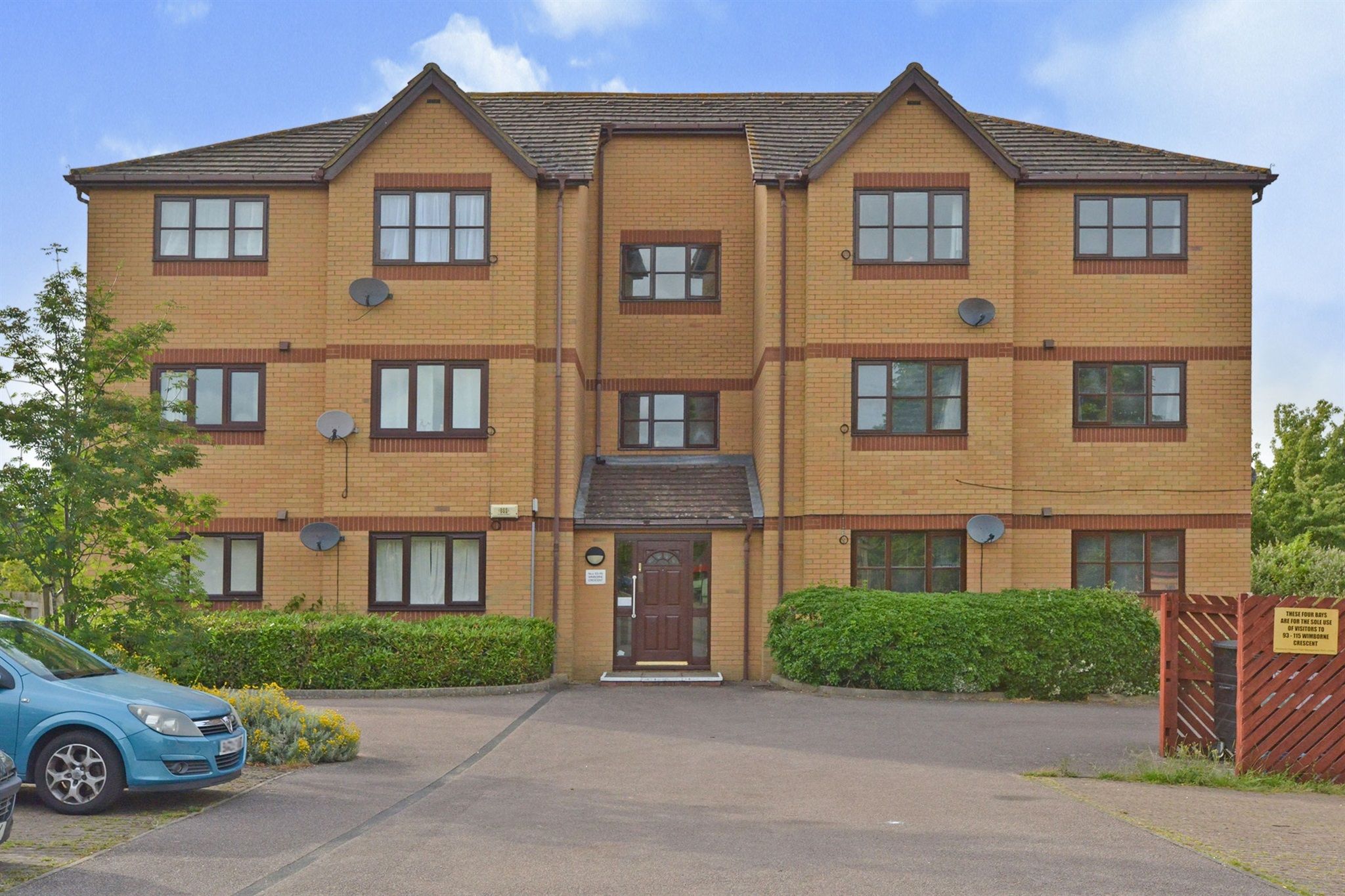 1 bed flat for sale in Wimborne Crescent, Westcroft, Milton Keynes MK4