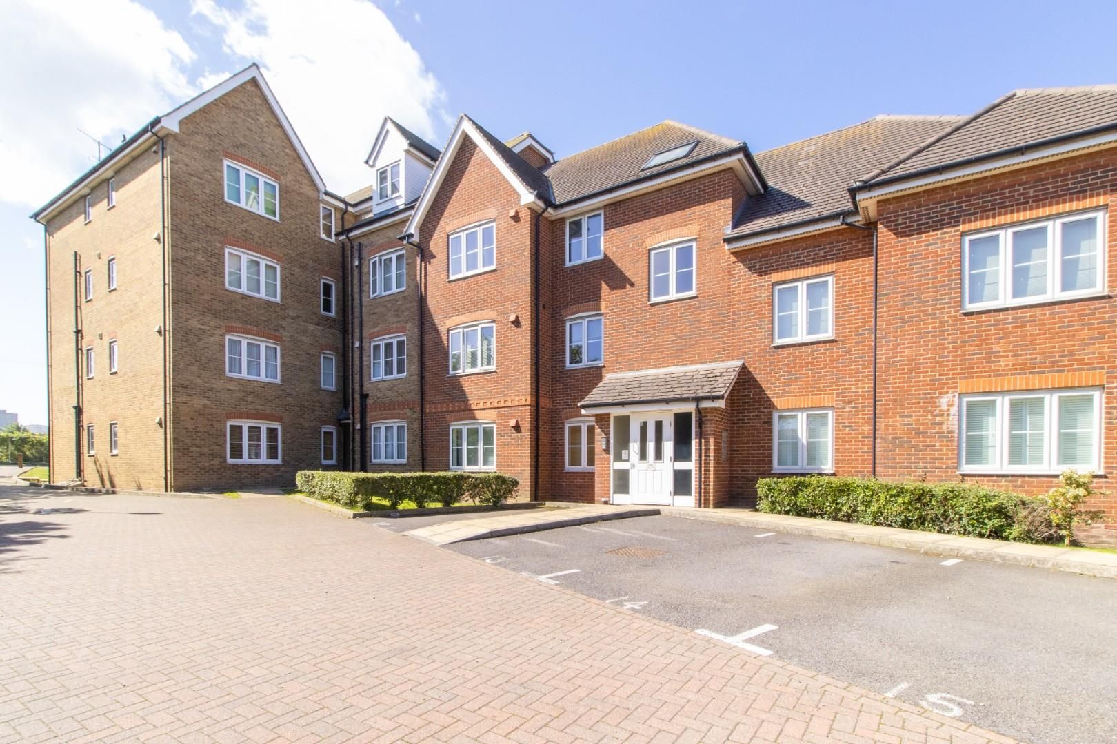 2 bed flat for sale in Wherry Close, Margate CT9 Zoopla