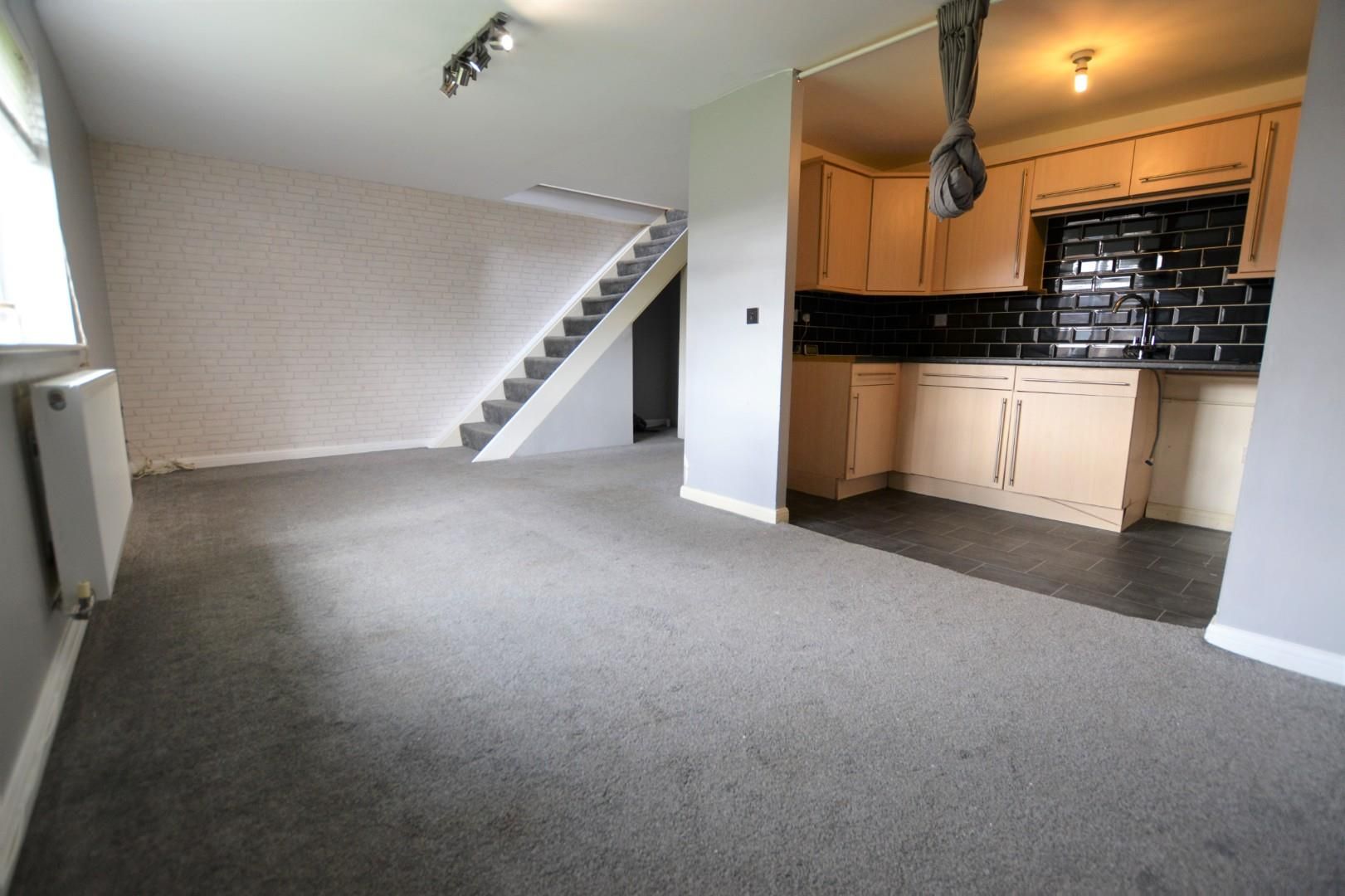 2 bed flat for sale in Road, Bristol BS13 Zoopla