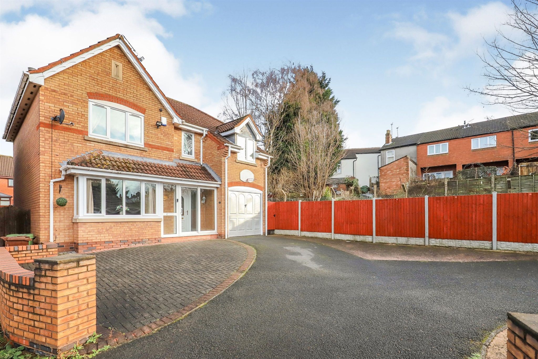 Darley Drive, Dunstall, Wolverhampton WV6  