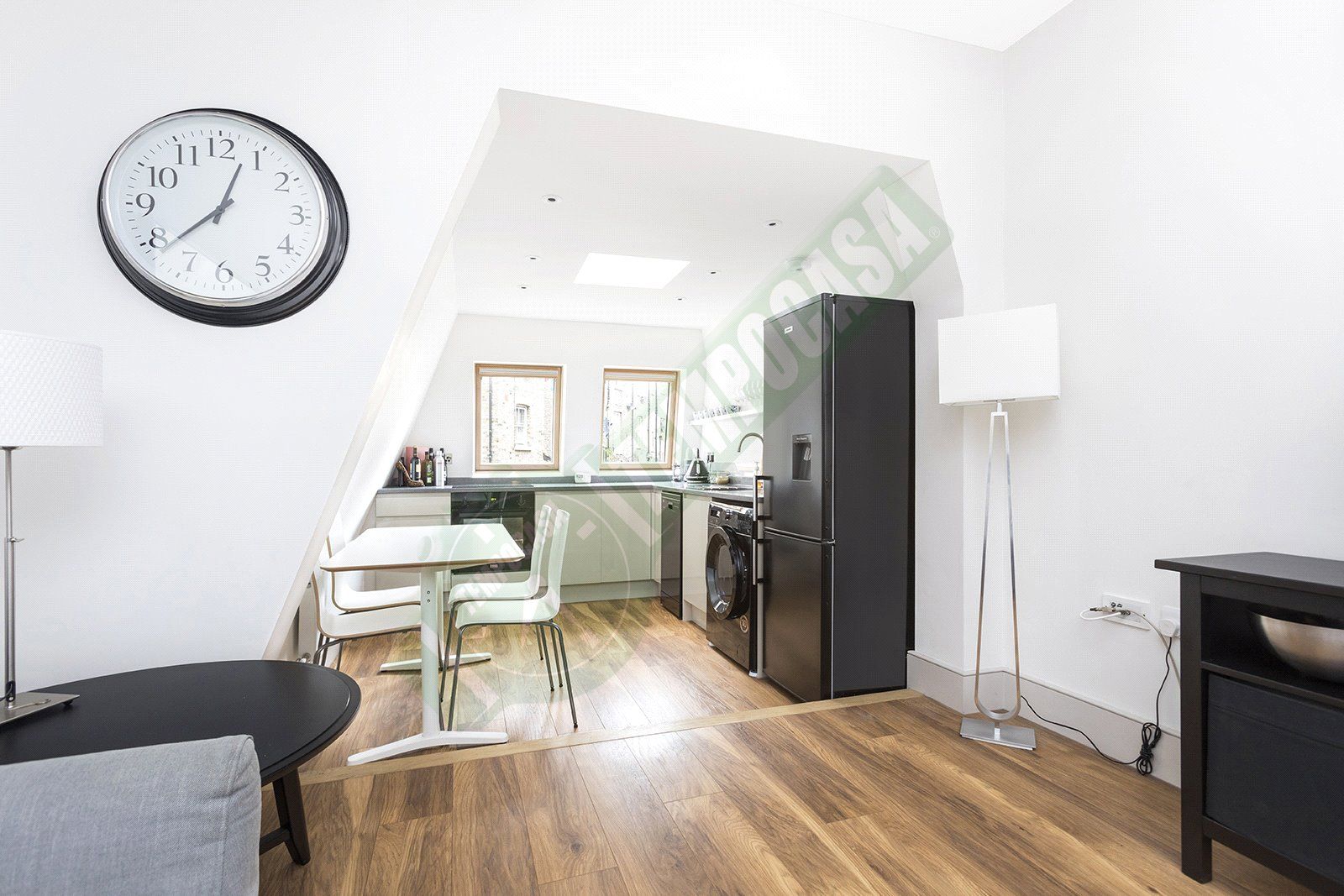 2 bed flat to rent in Blythe Road, London W14 Zoopla